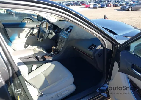 2010 Lexus Es 350 from USA, damaged, VIN JTHBK1EG8A2369160